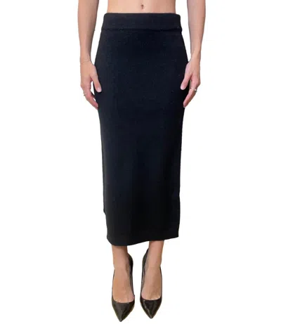 TWINSET AMERICANE SKIRT WITH TIMELESS APPEAL