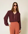 Twinset Blouse Avec Fronces Et Chaîne Oval T In Burgundy