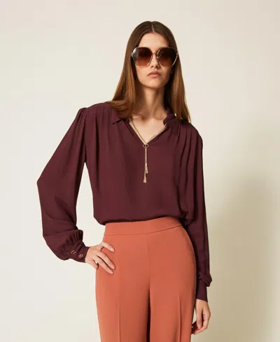 Twinset Blouse Avec Fronces Et Chaîne Oval T In Burgundy