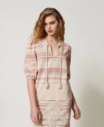 Twinset Blouse En Lin Mélangé Avec Rayures Et Broderies In Burgundy