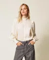 Twinset Chemise En Satin Jacquard Avec Volants In Neutral