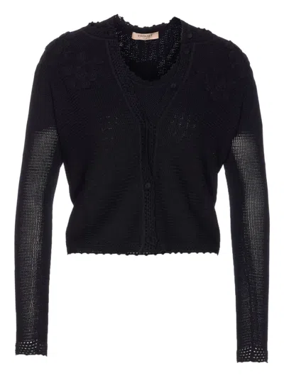 Twinset Floral-embroidered Knitted Sweater In Black