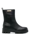 Twinset Logo-plaque Boots In Black