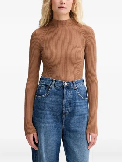 Twinset Gerippter Pullover Mit Logo-schild In Brown