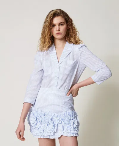 Twinset Mini-jupe En Popeline Rayée Avec Roses In Blue