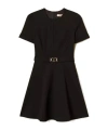 Twinset Robe Courte Avec Boucle Oval T In Black