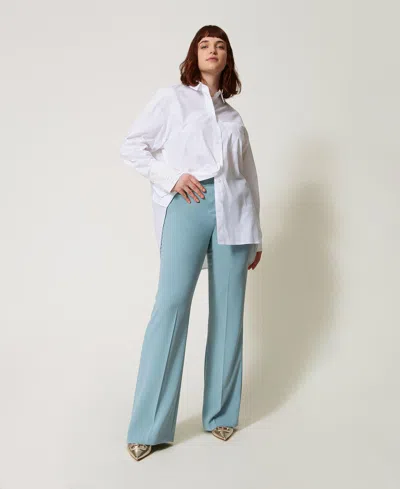 Twinset Pantalon Ajusté Et Évasé En Crêpe Fluide In Blue