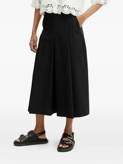 Twinset Pleated Logo-buckle Trousers In Black
