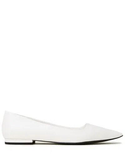 Twinset Pointed-toe Ballet Flats In White