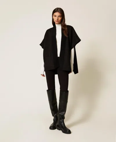 Twinset Poncho En Drap Avec Oval T In Black