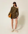 Twinset Pull Asymétrique En Laine Mélangée In Green