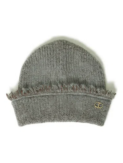 Twinset Ribbed Frayed-edge Beanie In Gray