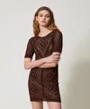 Twinset Robe Courte En Filet Avec Sequins In Burgundy