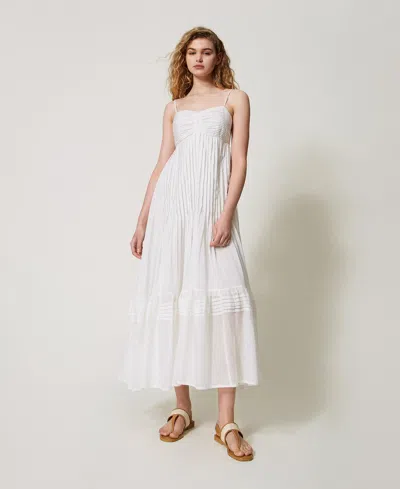 Twinset Robe Longue En Mousseline Avec Plis In White