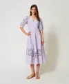 Twinset Robe Longue En Popeline Avec Broderies Anglaises In Purple