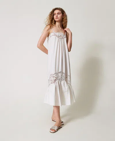 Twinset Robe Longue En Popeline Avec Broderies Anglaises In White