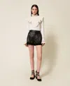 Twinset Short En Cuir Avec Ceinture In Neutral