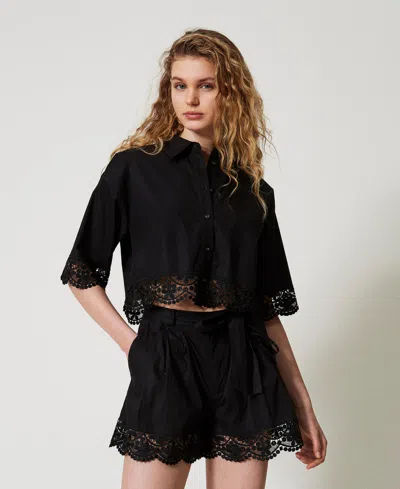 Twinset Short En Popeline Avec Dentelle In Black
