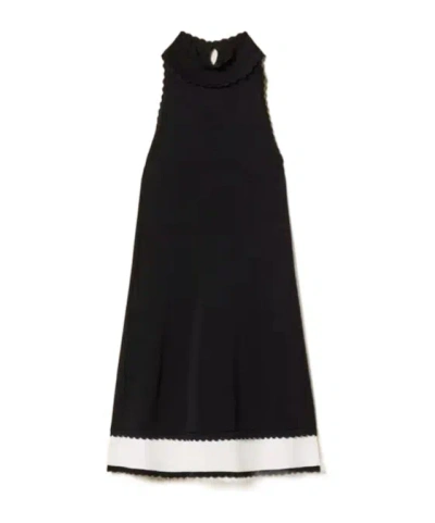 Twinset Short Two-tone Knit Dress In Black
