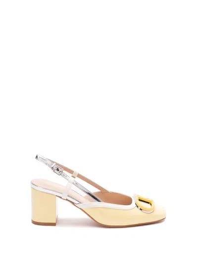 Twinset Slingbacks In Beige
