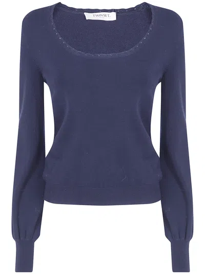 Twinset Scalloped-edge Fine-knit Sweater In Blue