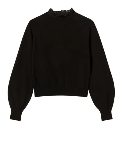 Twinset Tailored Silhouette Sweaterwith Clean Lines In Black