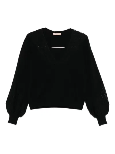 TWINSET TIMELESS BLACK SWEATER WITH ROUND NECKLINE