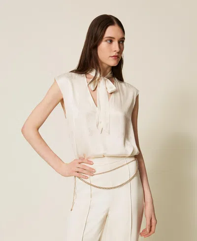Twinset Top En Satin Jacquard Avec Naud In Neutral