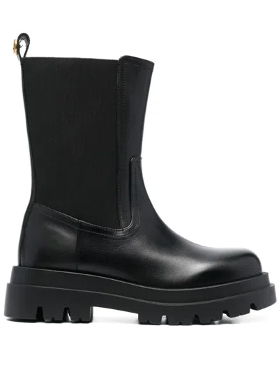 Twinset Twin-set Chelsia Booties In Black