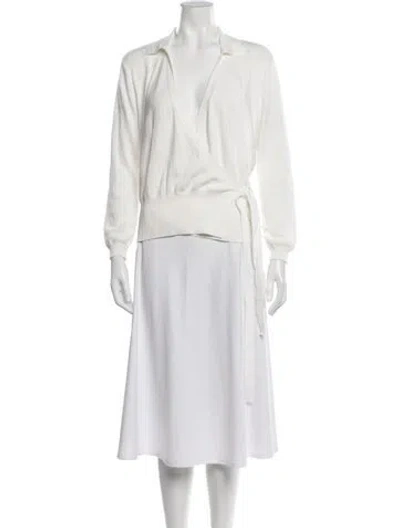 Pre-owned Twinset V-neck Sweater In White