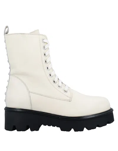Twinset Ankle Boots In White