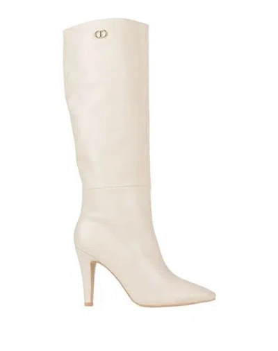 Twinset Woman Boot Ivory Size 10 Cow Leather In Neutral