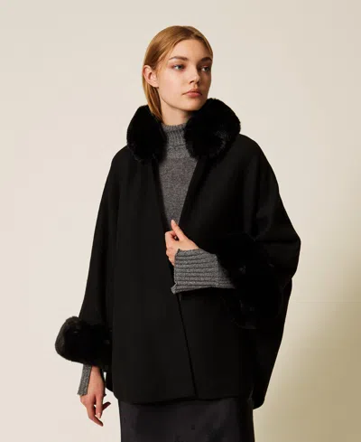 Twinset Poncho En Drap Et Fausse Fourrure In Black