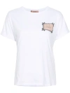 TWINSET TWINSET
T-SHIRT CON APPLICAZIONE