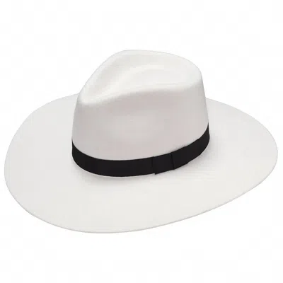 Twister Cowboy Hats Women's Pinch Front Hat In White