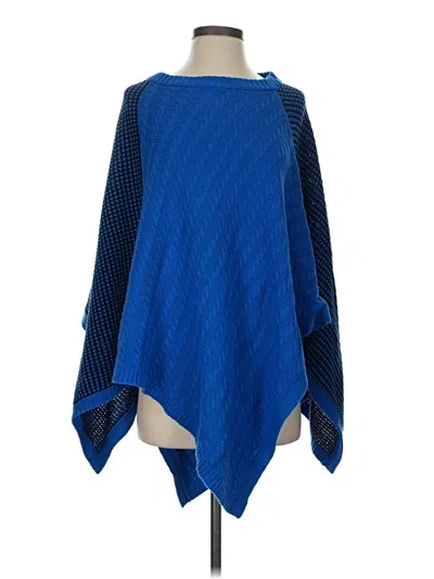 Pre-owned Two By Vince Camuto Poncho In Blue