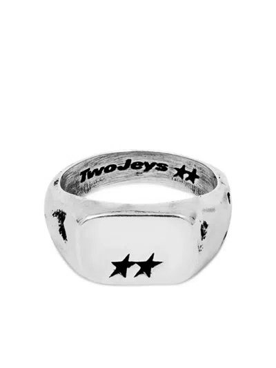 Twojeys Star-detail Ring In Metallic