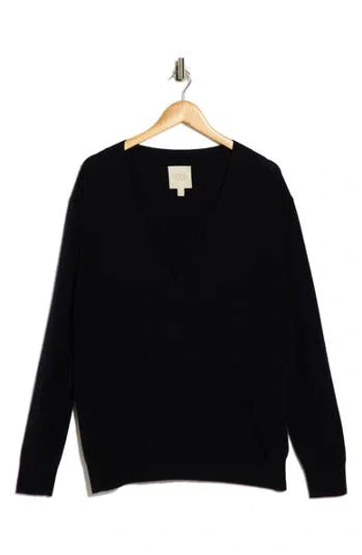 Twp Deep V-neck Cashmere Sweater In Black