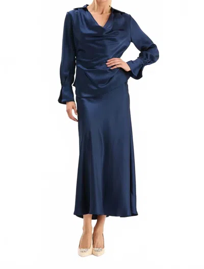 Tyler Boe Edie Charmeuse Skirt In Mid Navy In Red