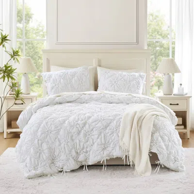Tyno 3pcs Full/queen Comforter Set In White