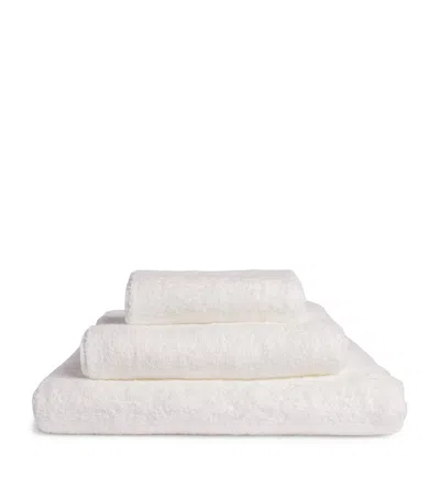 Uchino Zero Twist Hand Towel In Neutral