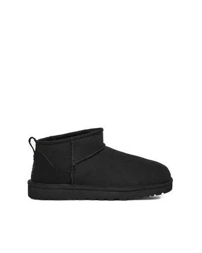 UGG UGG ANKLE BOOT