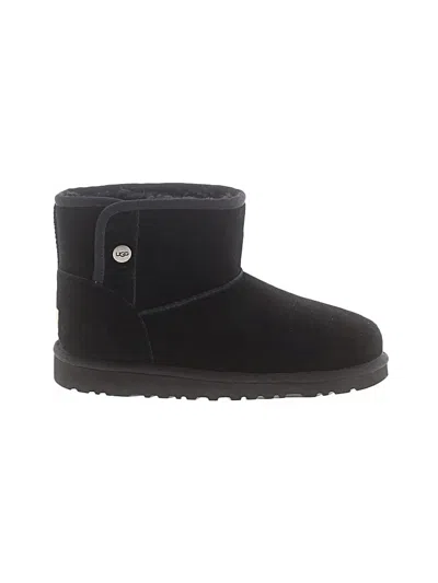 Pre-owned Ugg Ankle Boots In Black