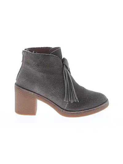 Pre-owned Ugg Ankle Boots In Brown