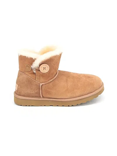 Pre-owned Ugg Ankle Boots In Tan