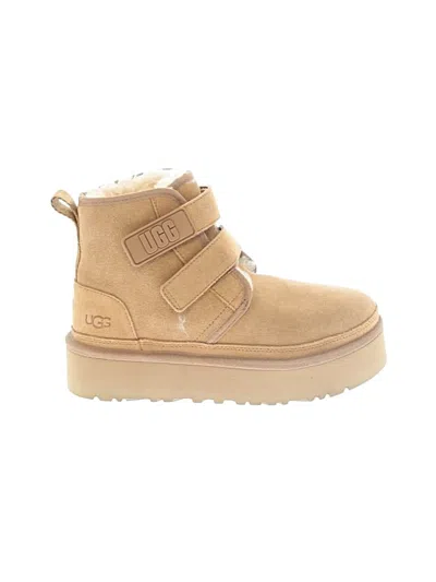 Pre-owned Ugg Ankle Boots In Tan