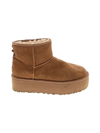 Pre-owned Ugg Ankle Boots In Tan