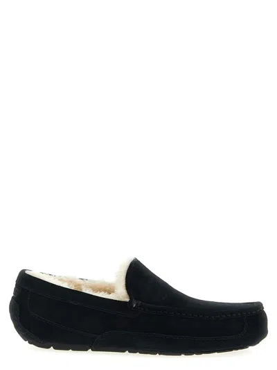 Ugg 'ascot' Loafers In Black