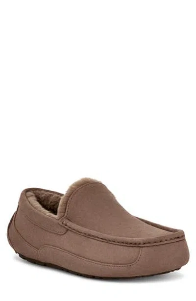 Ugg ® Ascot Slipper