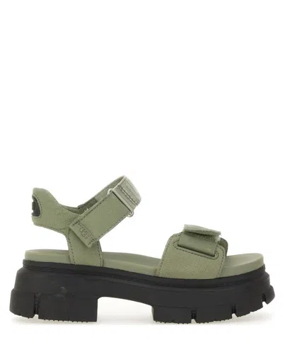 UGG ASHTON SANDALS